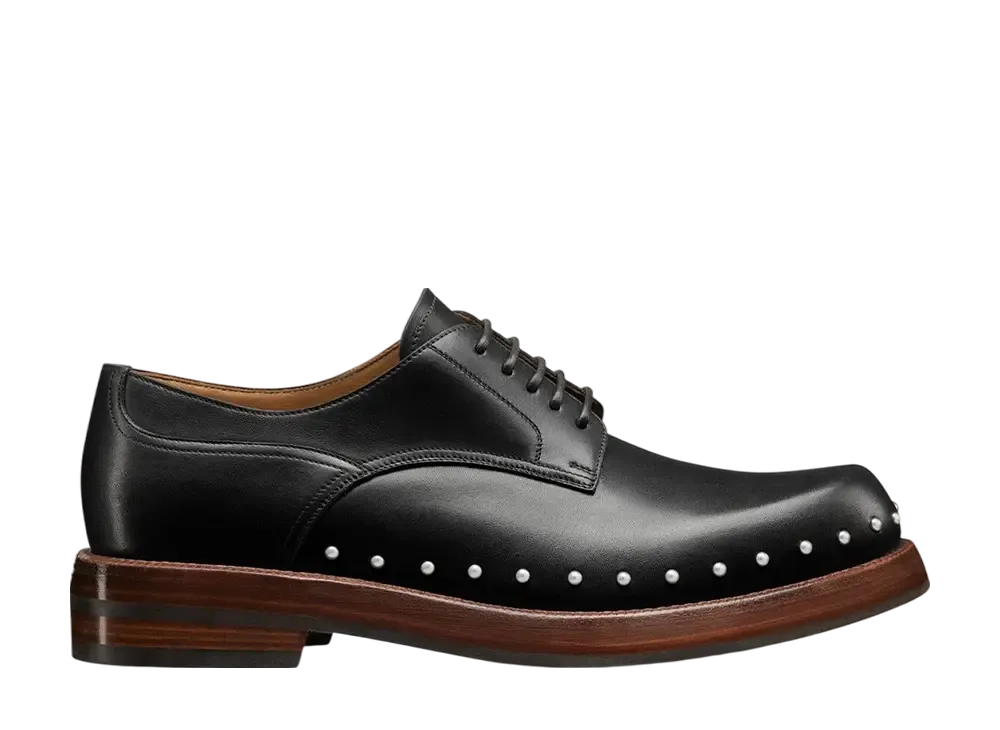 ディオール カーロ ダービーシューズ スムースカーフスキン & スタッズ "ブラック"