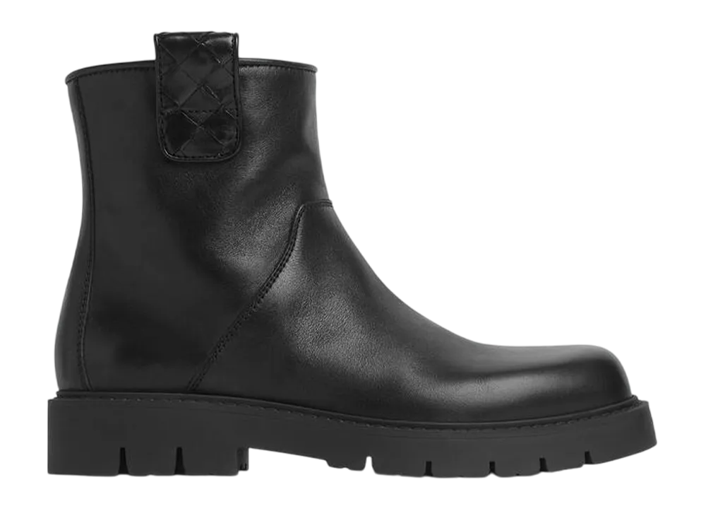 ボッテガヴェネタ ハドック アンクルブーツ "ブラック"