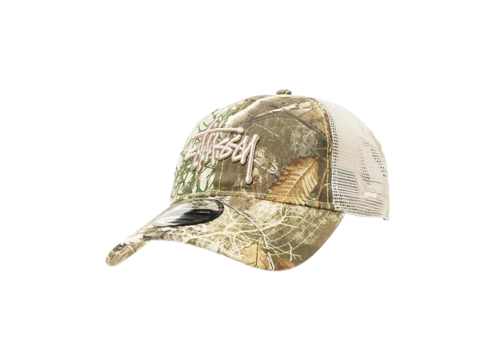 Stussy New Era 9Twenty Basic Trucker "Real Tree Edge"