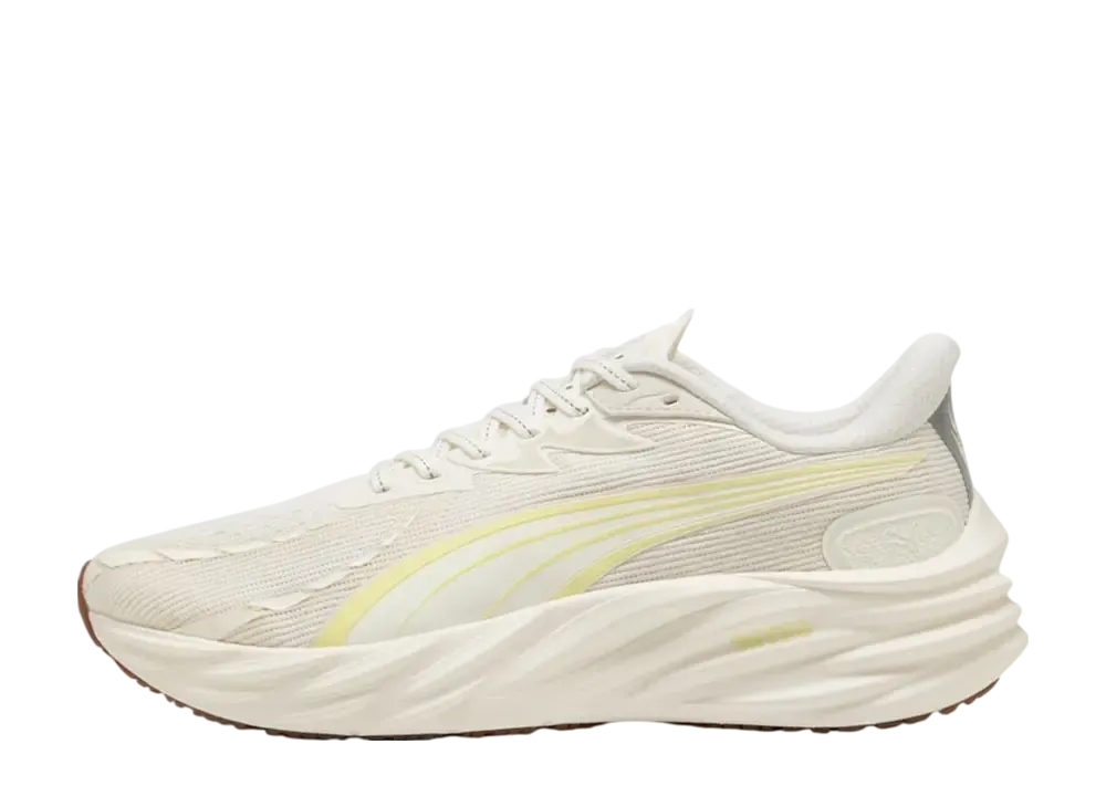 プーマ ヴェロシティ ニトロ4 AP "ウォームホワイト/ゴールドムーン"