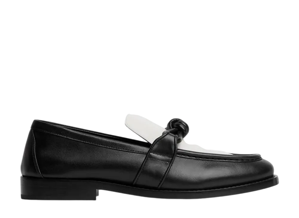 ボッテガヴェネタ ウィメンズ アステア ローファー "ブラック/ホワイト"