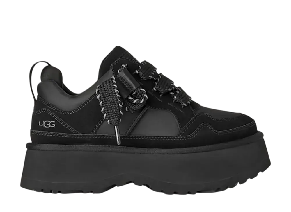 アグ ウィメンズ アストロメル "ブラック"