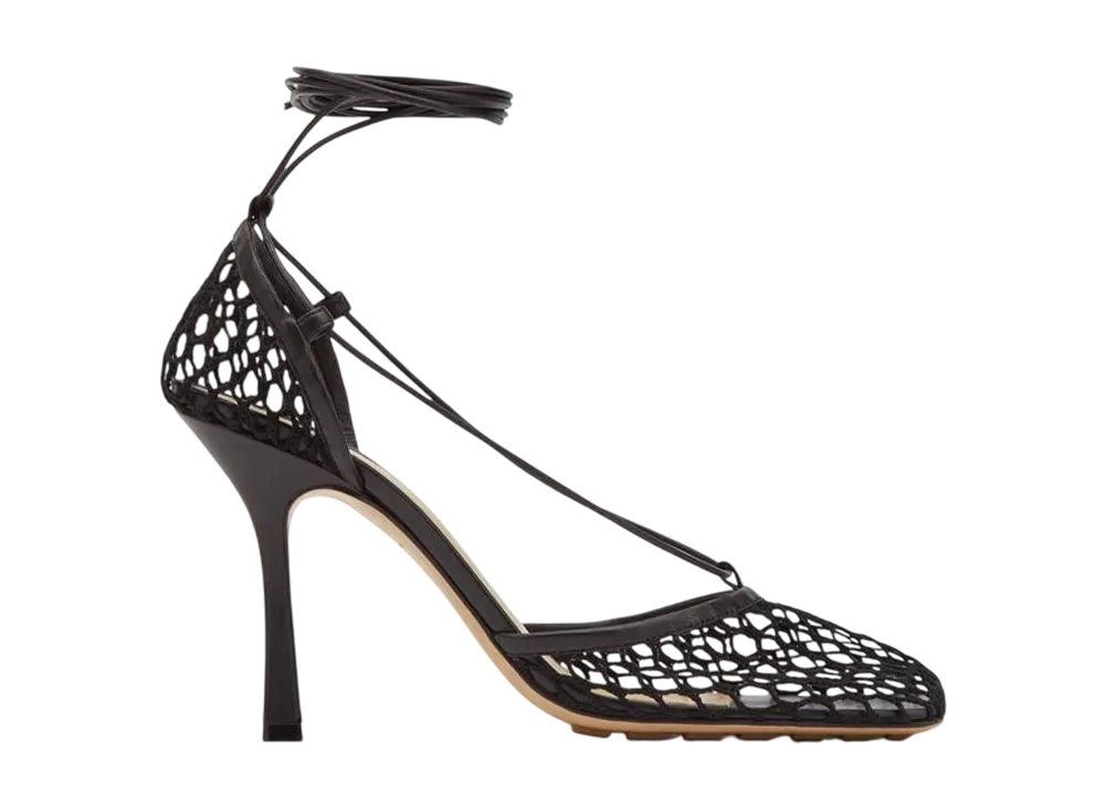 ボッテガヴェネタ ウィメンズ ストレッチ レースアップ サンダル "ブラック"