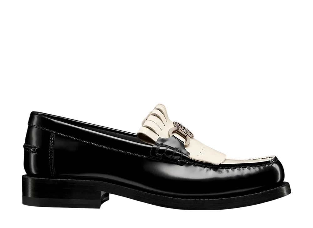 ディオール ウィメンズ エンブレム ローファー ブラッシュド カーフスキン "ブラック/ホワイト"