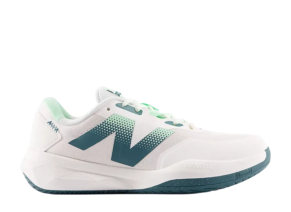 未使用品　ニューバランス17cm New Balance Women's FuelCell 796V4 