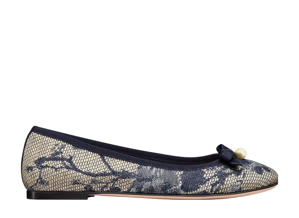 ディオール ウィメンズ バレリーナ ディオール ピヴォワンヌ ジャカード & ラフィア "デニムブルー"