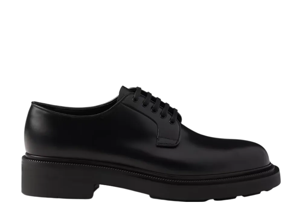 プラダ ブラッシュドレザー ダービーシューズ "ブラック"