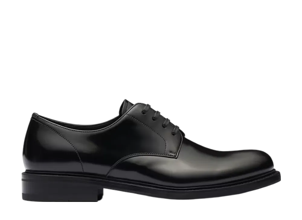 プラダ ブラッシュドレザー レースアップ シューズ "ブラック"