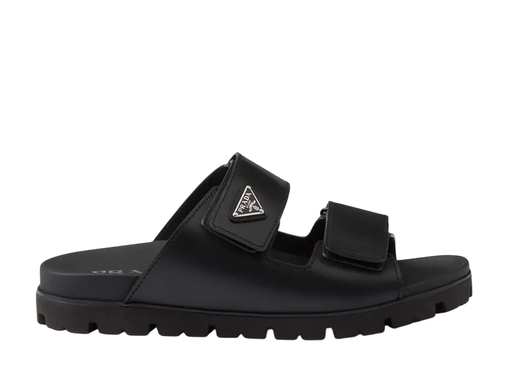 プラダ レザー ストラップサンダル "ブラック"