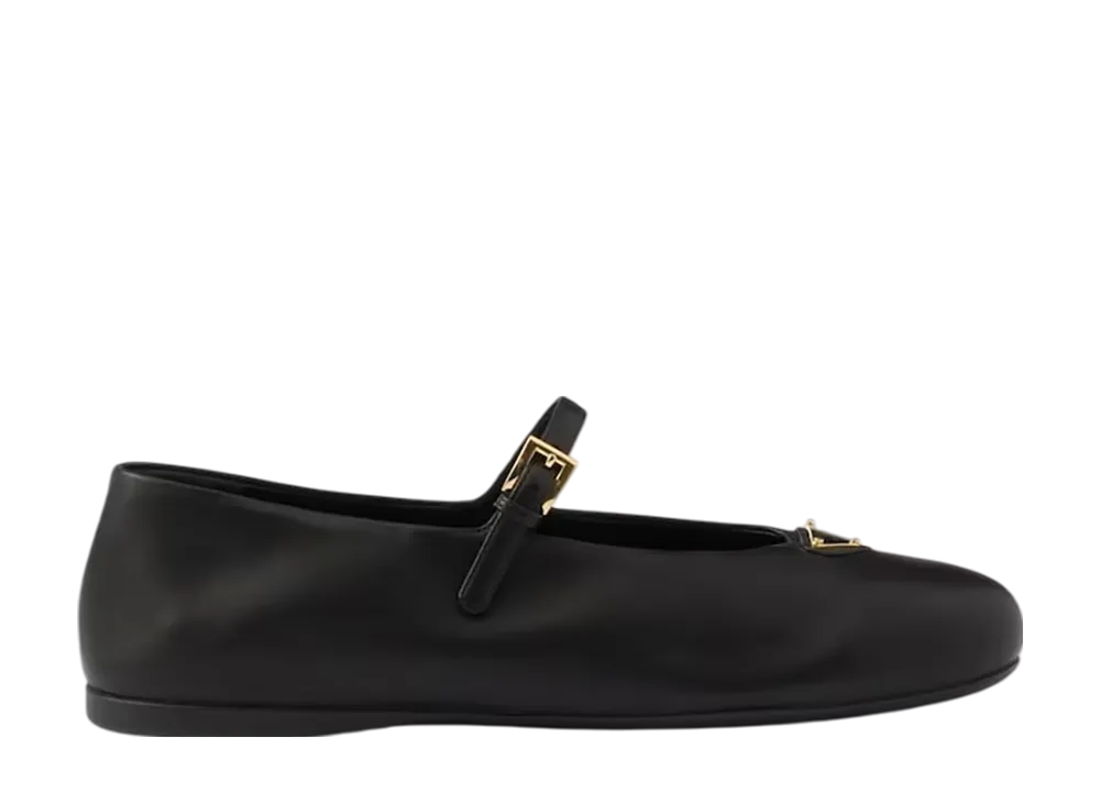 プラダ ウィメンズ ナッパレザー バレリーナ "ブラック"