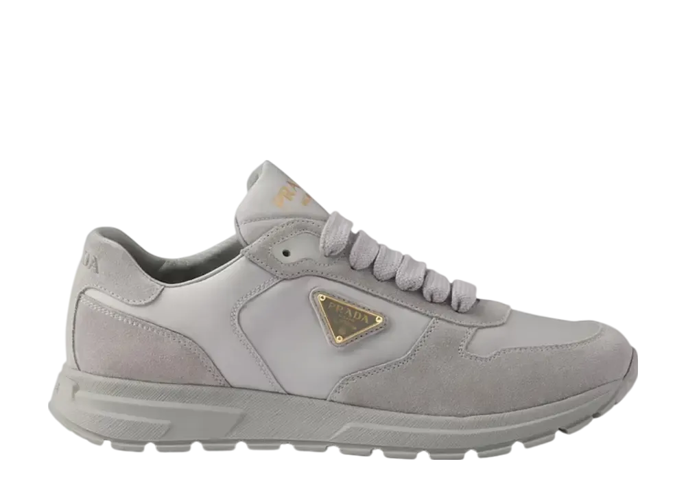 プラダ ウィメンズ Prax 2.0 Re-Nylon xスエード スニーカー "ライトグレー"