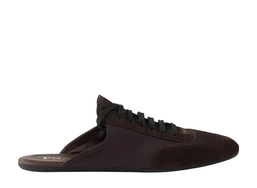 プラダ ウィメンズ コラプス Re-Nylon xスエード ミュール "ダークブラウン"