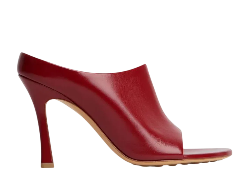 送料込/関税込■BOTTEGA VENETA■Rana レザーミュール Bottega Veneta Women's Rana Mule