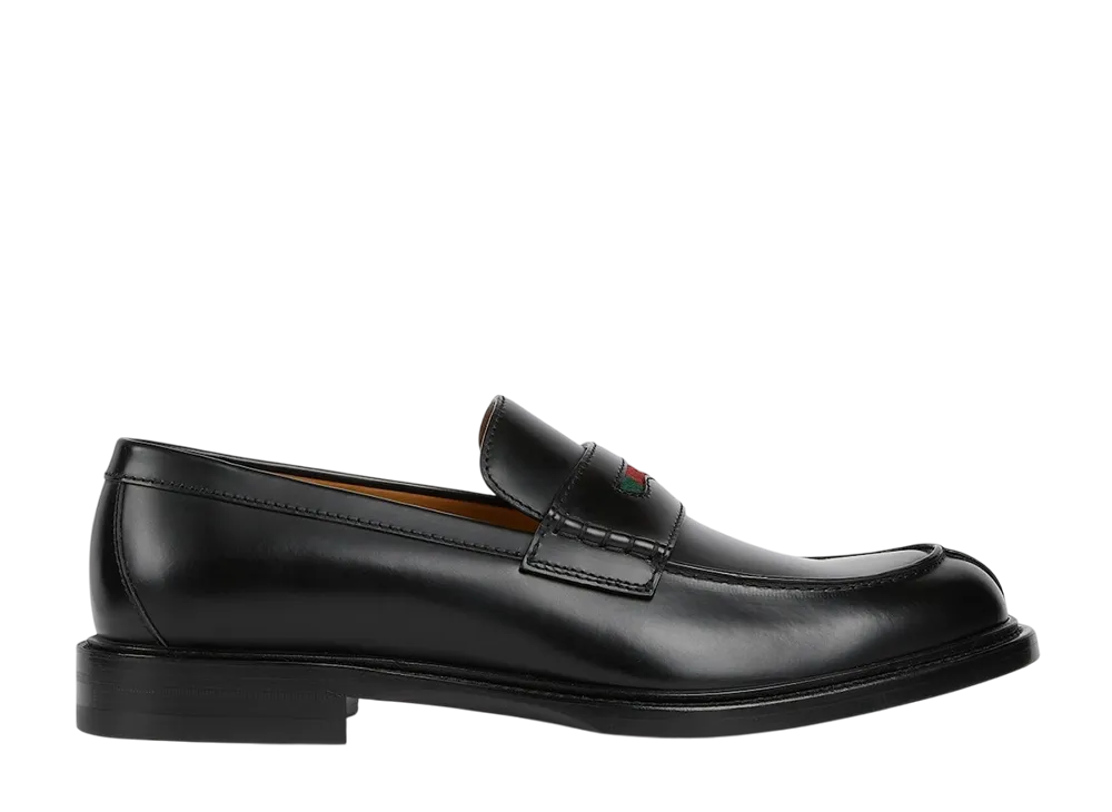 グッチ ローファー ウェブ ストライプ付き "ブラックレザー"