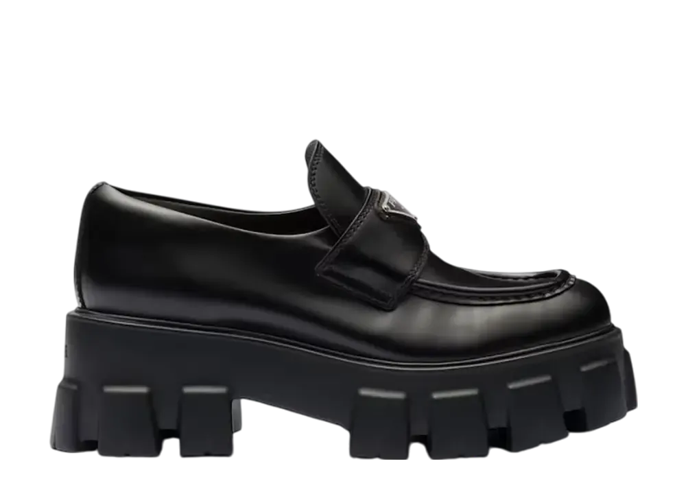 プラダ ウィメンズ モノリス ブラッシュドレザー ローファー "ブラック"