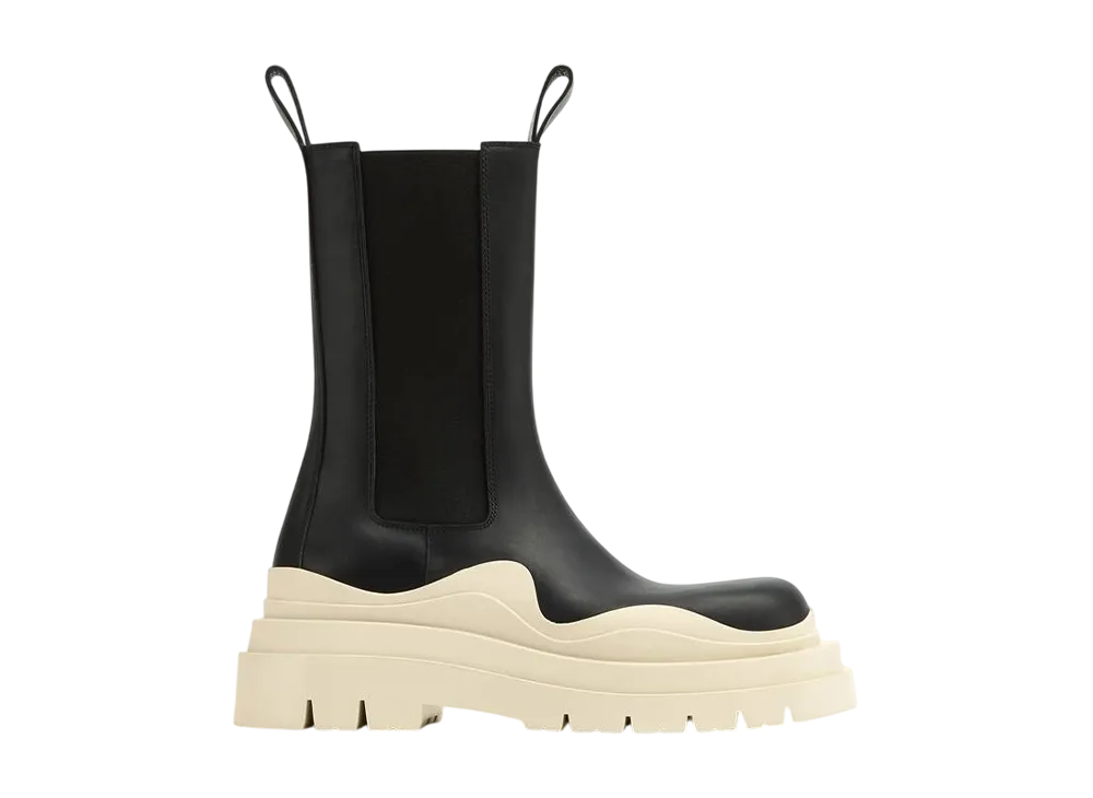 ボッテガヴェネタ ウィメンズ タイヤ チェルシーブーツ "ブラック/シーソルト"