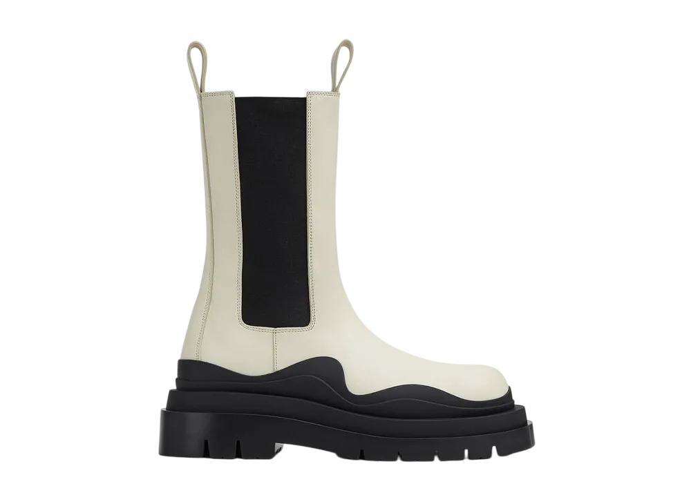 ボッテガヴェネタ ウィメンズ タイヤ チェルシーブーツ "シーソルト/ブラック"