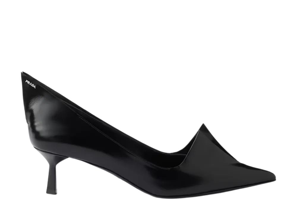 プラダ ウィメンズ ブラッシュドレザー パンプス "ブラック"