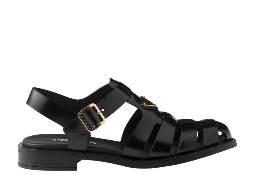 プラダ ウィメンズ ブラッシュドレザー フィッシャーマンサンダル "ブラック"