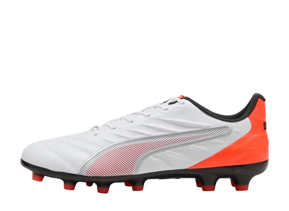 プーマ キング プロ HG/AG "プーマホワイト/プーマシルバー/グローイングレッド/プーマブラック"