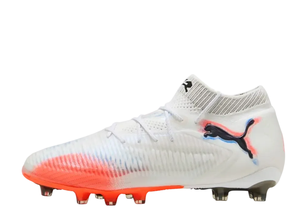 プーマ フューチャー8 アルティメット AG "プーマホワイト/プーマブラック/グローイングレッド"