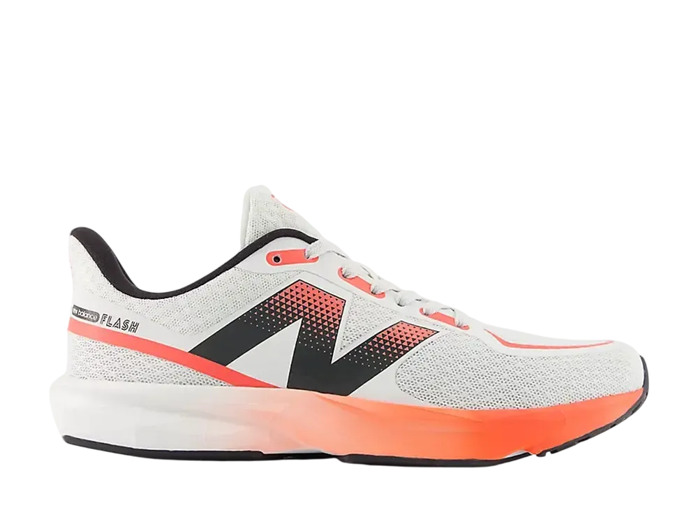 ニューバランス ウィメンズ ダイナソフト フラッシュV7 "ホワイト/レッド"