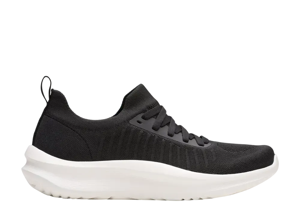 Clarks Women's Solevana Lace "Black"