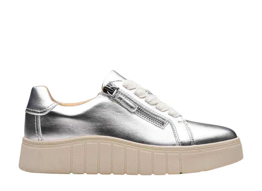 Clarks Women's Mykah Joy "Silver Leather"