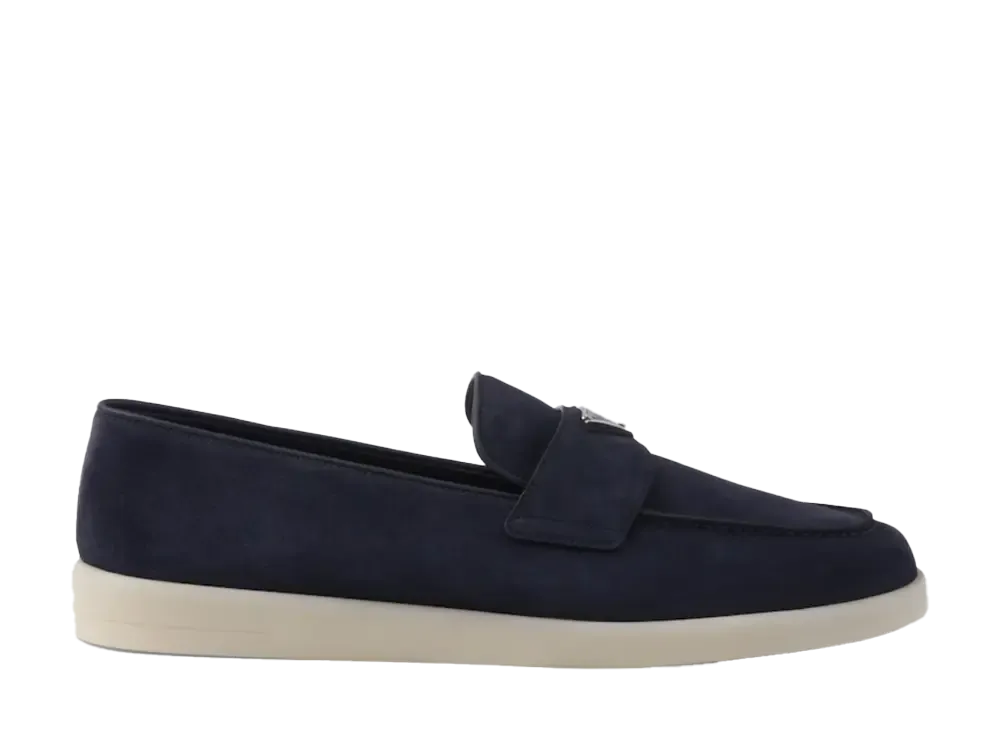 プラダ スエード ローファー "ネイビー"