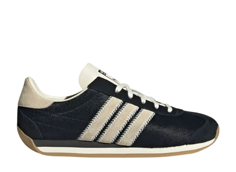 アディダスオリジナルス ウィメンズ カントリー OG "コアブラック/クラウドホワイト/ゴールデンベージュ"