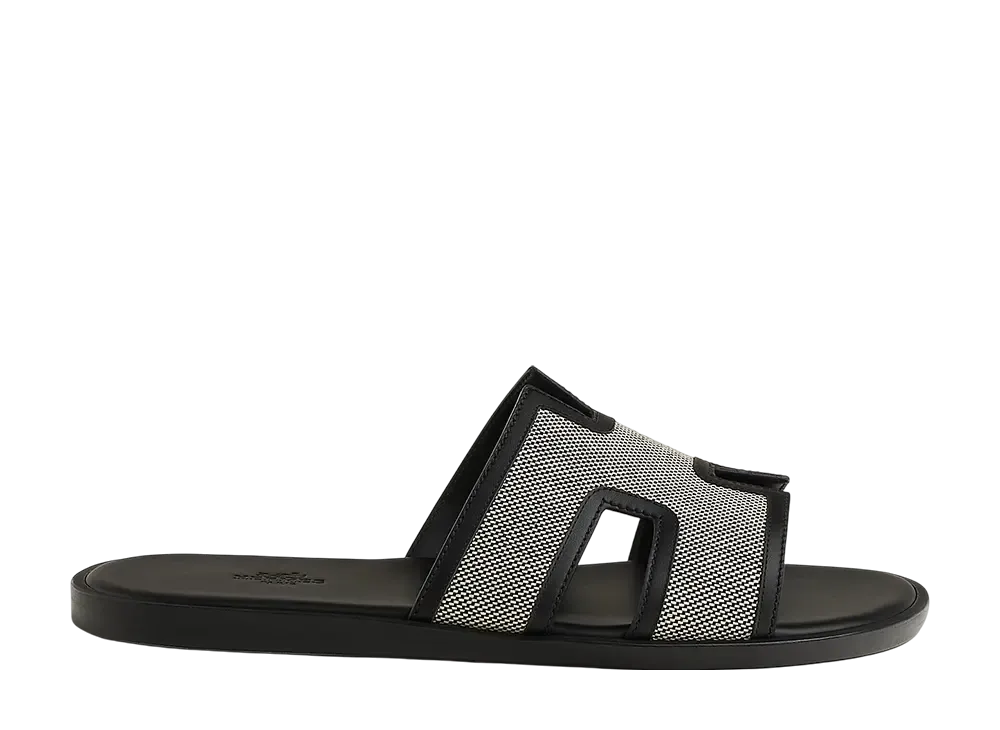 エルメス イズミール サンダル "プリュノワール/ノワール"