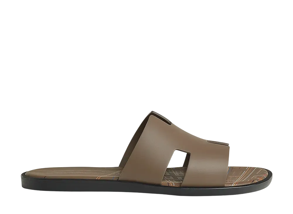 エルメス イズミール サンダル "エトゥープ"