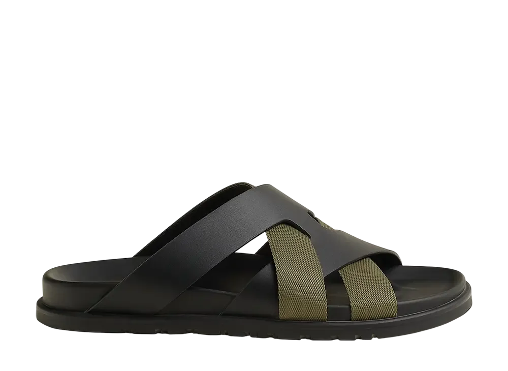 エルメス カジミール サンダル "ノワール/ヴェールツンドラ"