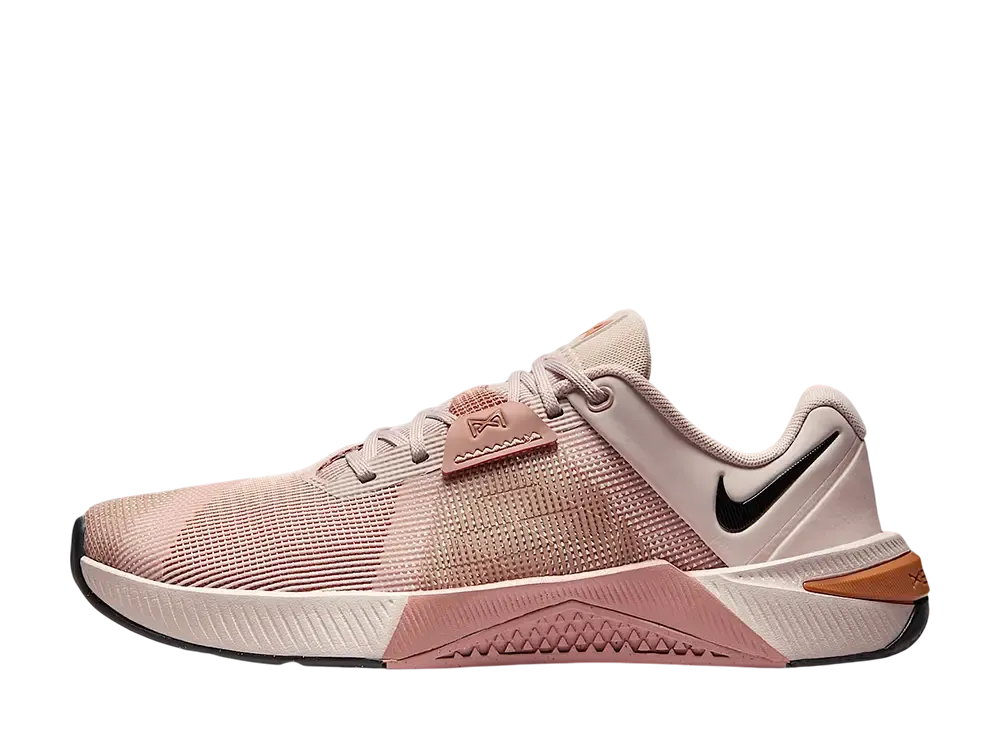 Nike Women's Metcon 10 "Silt Red/Particle Pink/Metallic Silver/Black"