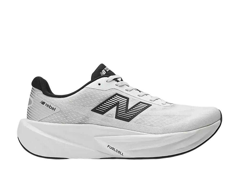 ニューバランス フューエルセル レベルV5 "ホワイト/ブラック/シルバーメタリック"