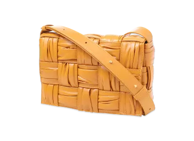 Bottega Veneta Cassette "Cob"