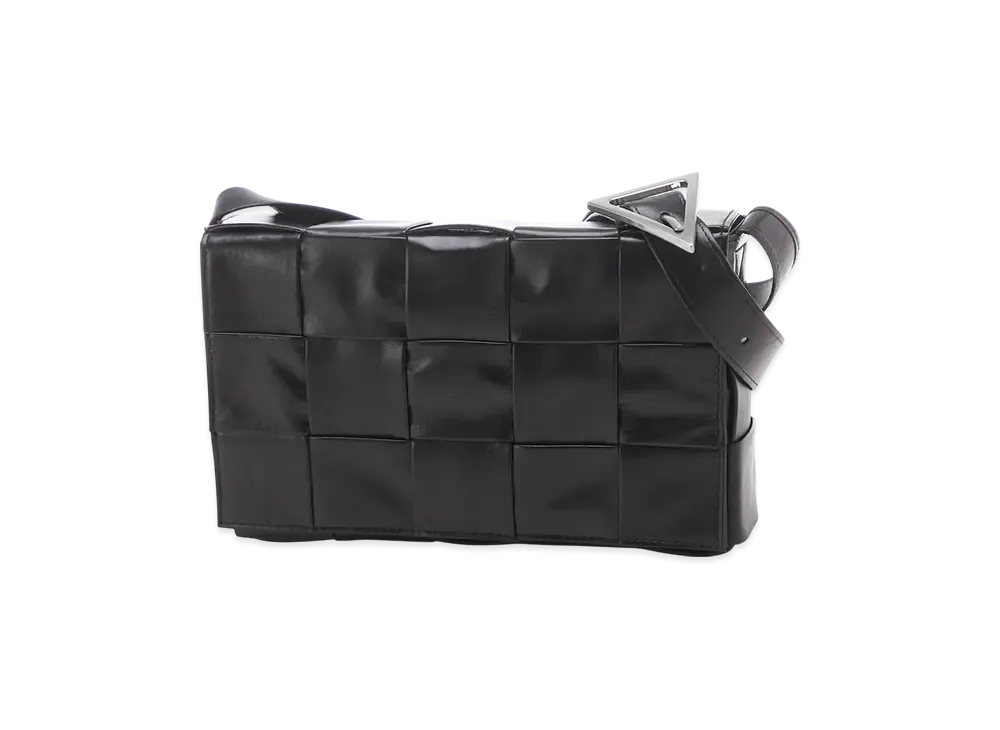 Bottega Veneta Cassette "Black"