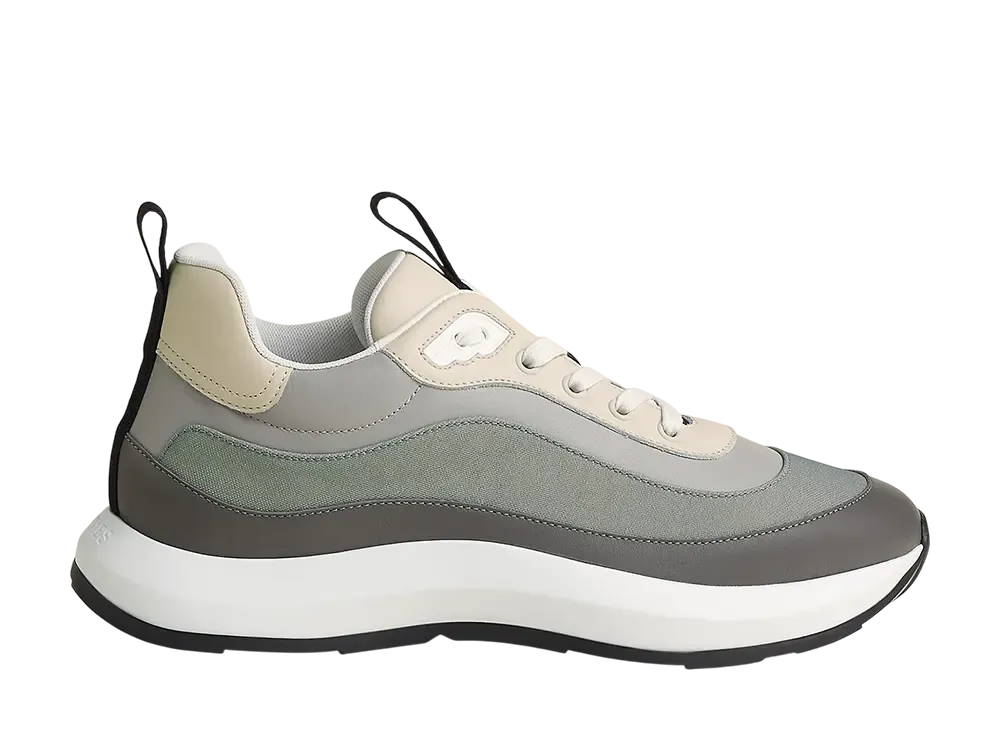 エルメス クマ スニーカー "マルチカラー/グリオスミウム"