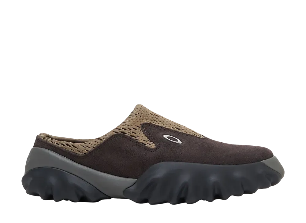 オークリー ファクトリーチーム チョップソー ミュール "ガナッシュ/ブラック"