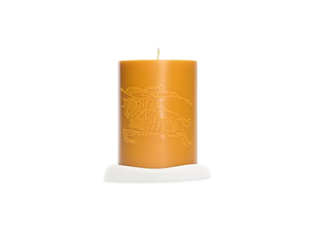 Burberry Botanic Garden Candle "Pear Yellow"