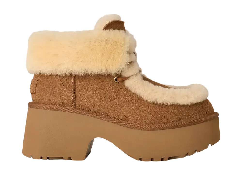 UGG Women's Esmee Lace Up "Chestnut"