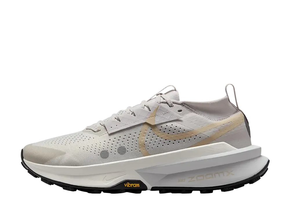 ナイキ ゼガマ2 "バストグレー/サミットホワイト/ブラック/サンドドリフト"