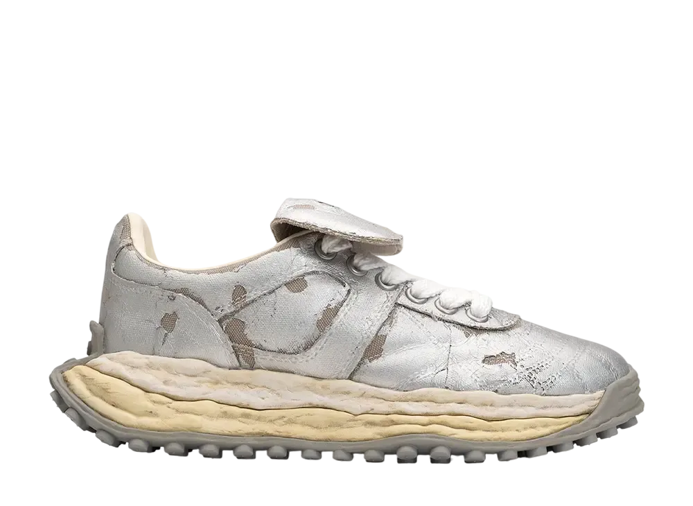 メゾンミハラヤスヒロ スコット オリジナルソールフィルムアタッチドキャンバスローカットスニーカー "シルバー" (A15FW705)