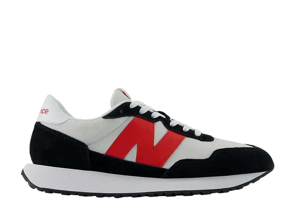 ニューバランス 327 "ブラック/レッド"
