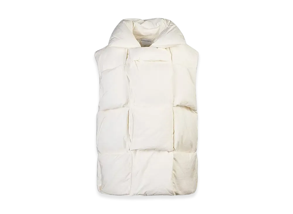 Bottega Veneta Women's Intrecciato Padded Vest "Chalk"