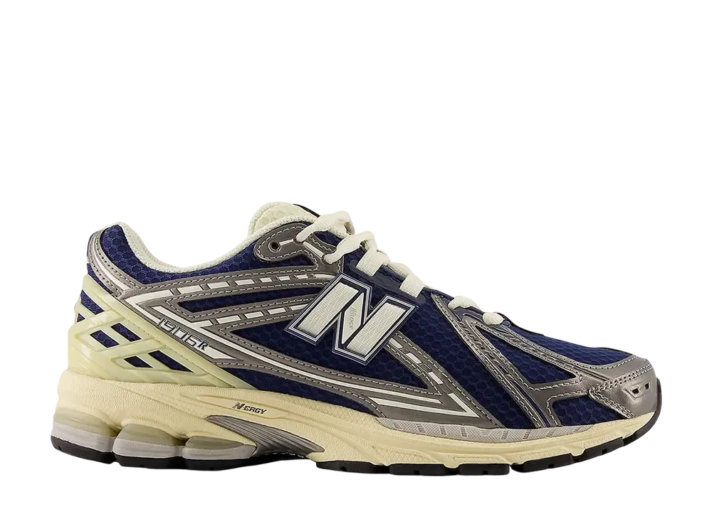 ニューバランス 1906R "ヴィンテージインディゴ/ダークシルバー/メタリック"