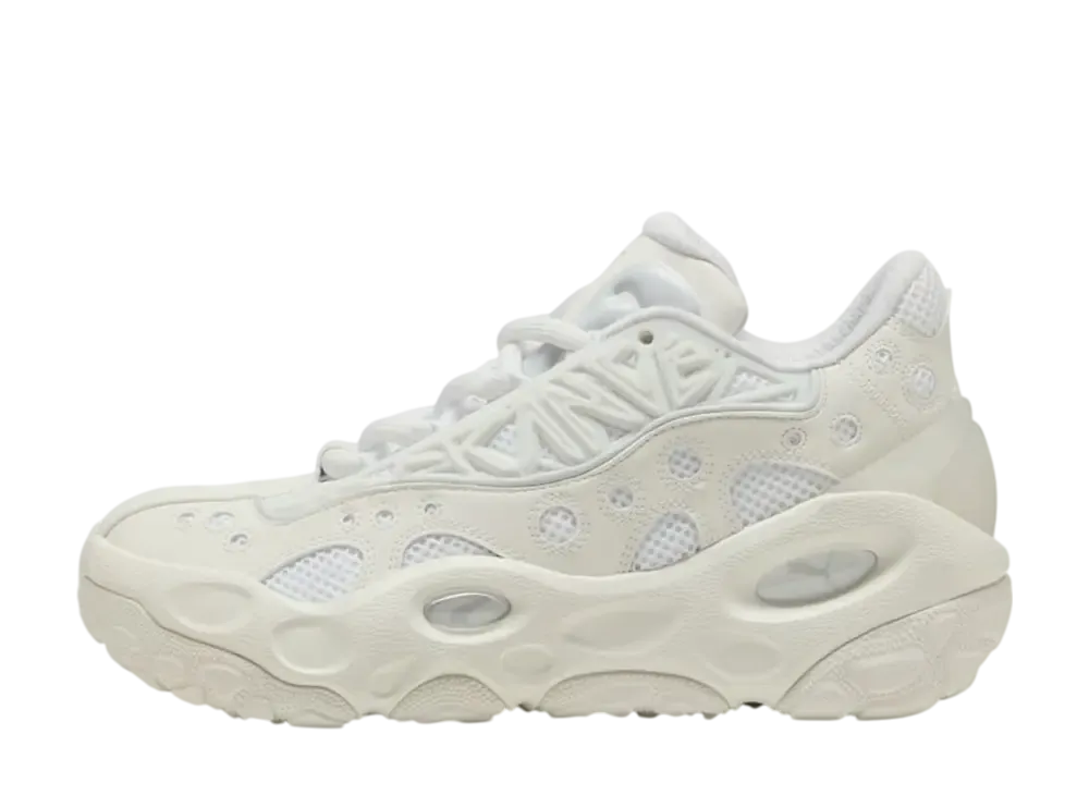 ラメロボール × プーマ ラフランス RNR "ホワイトグロー/シルバーミスト"