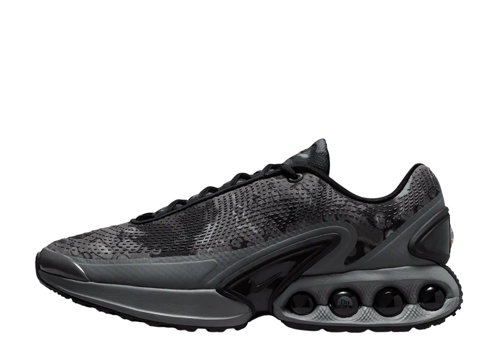 ナイキ エアマックスDN "アブストラクトカモ/グレー/ブラック"