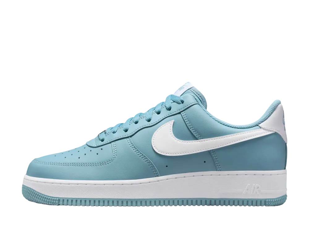 ナイキ エアフォース1 ロー "オールドブルー"