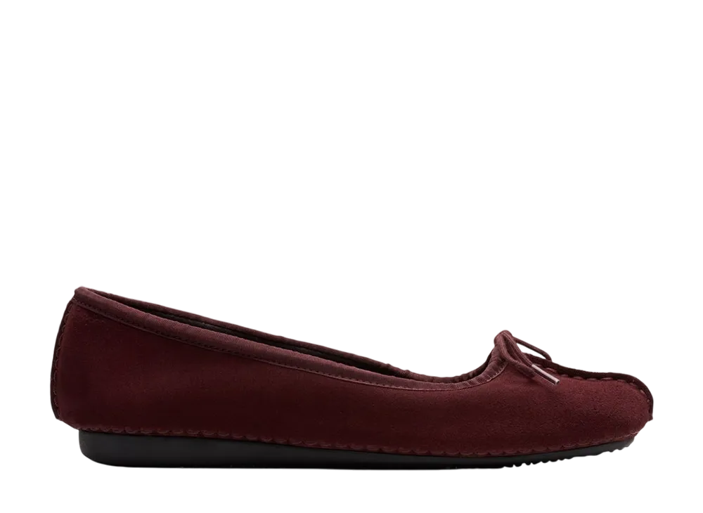 Clarks Women's Freckle Ice "Merlot Suede"